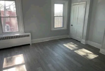 113 N Franklin St — Photo 3