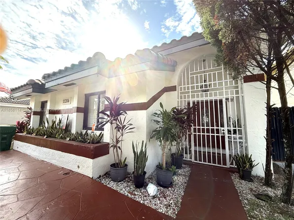 11266 SW 33rd St, Miami, FL 33165