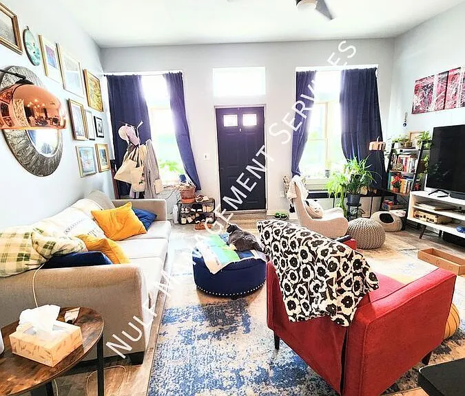 6026 Butler St #1 — Photo 4