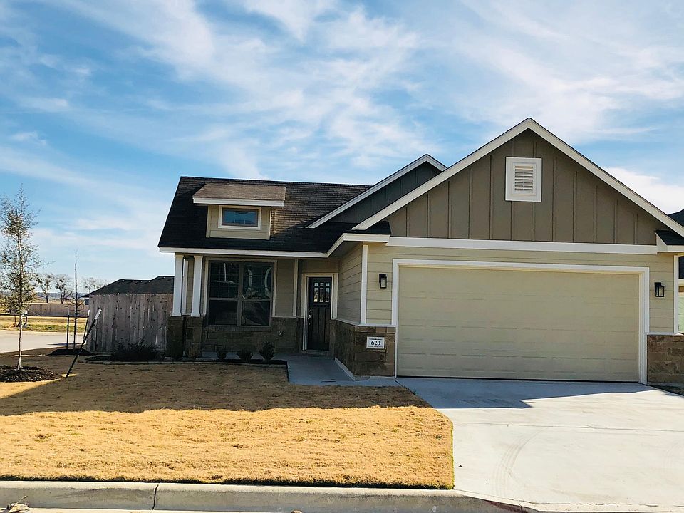 1st image of 623 Green Mesa Dr