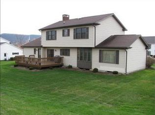 132 Kennedy Dr, Horseheads, NY 14845