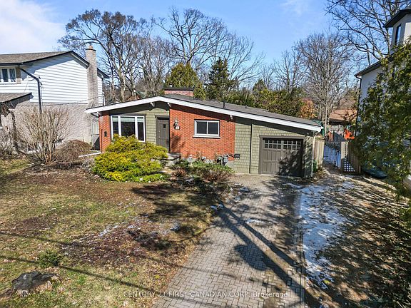 2nd image of 381 Hyde Park Rd
