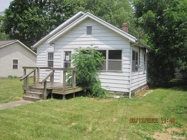 1808 E 17th St, Muncie, IN 47302