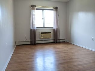 6 E 118th St FL 3, New York, NY 10035
