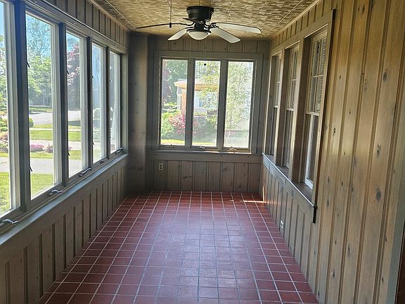 5th image of 4344 Willis Wharf Rd