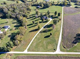 800 Gerald Odaniel Rd, Lebanon, KY 40033