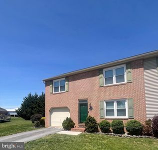 2005 Clinton Ave, Chambersburg, PA, 17201