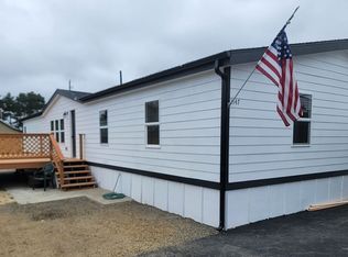 1147 SW 16th St, Lincoln City, OR