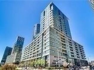 10 Capreol Ct N #522, Toronto, ON M5V4B3