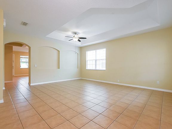 3rd image of 14018 Mailer Blvd