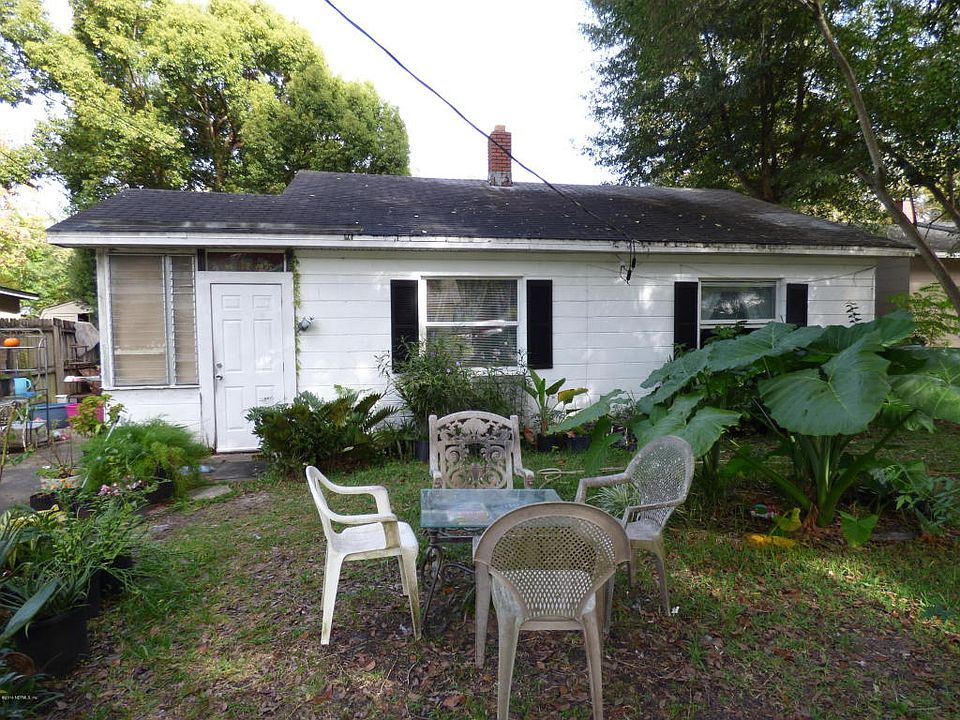1st image of 3317 Myra St