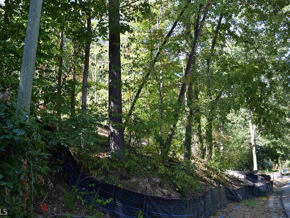 1st image of 669 Creekwood Dr