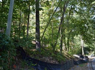 669 Creekwood Dr, Marietta, GA 30068