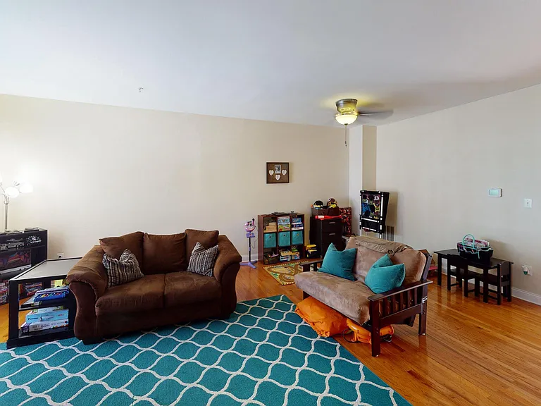 719 Summertime Dr — Photo 23