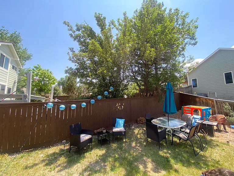 9428 Hibiscus Dr — Photo 28