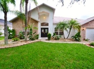 3526 Autumn Glen Dr, Valrico, FL 33596