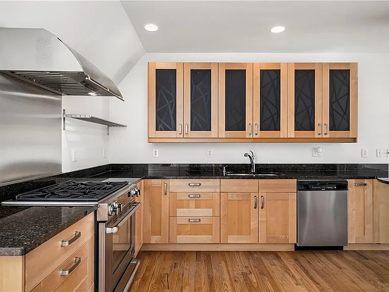 81 Peachtree Pl NE #Penthouse 12 — Photo 5