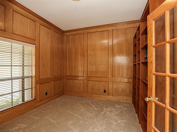 5th image of 7615 Clover Canyon Cir