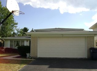 1831 W Mulloy Dr, Addison, IL 60101