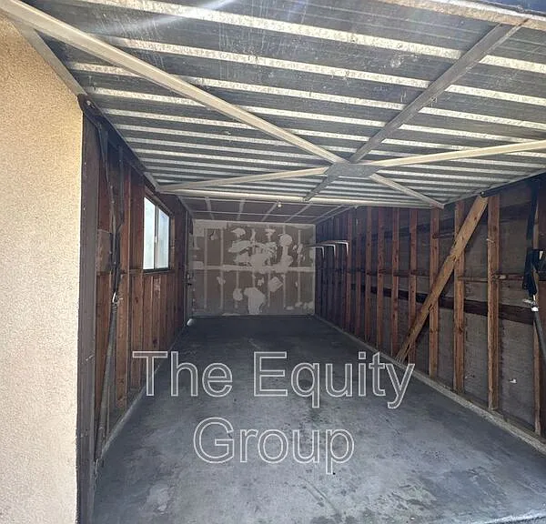 150 S Peppertree St — Photo 27