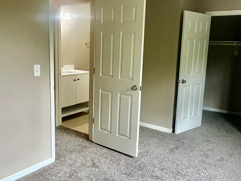 287 Freedom Ln — Photo 9