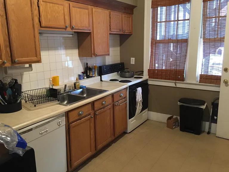 81 East Blvd — Photo 10