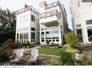 2100 W 7th St, Olmsted Twp, OH 44113