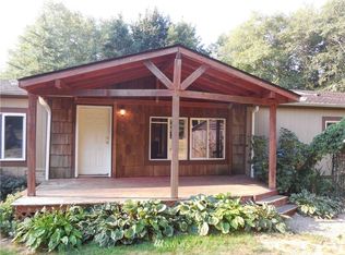 225 Upperwest Rd, Castle Rock, WA 98611