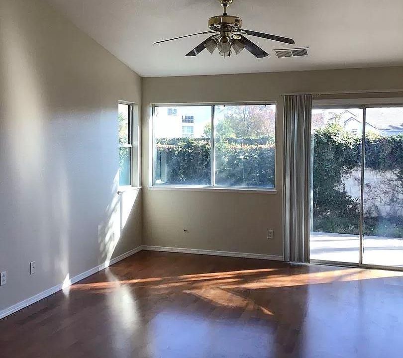 2nd image of 9547 Portside Ln