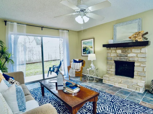 551 Terminal Loop #D7, McQueeney, TX 78123