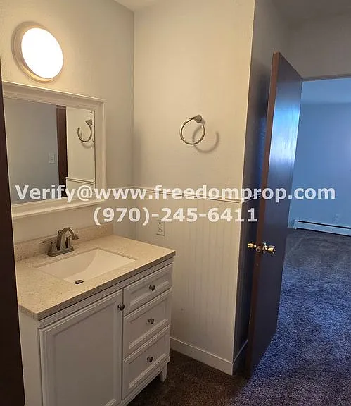 N 21st St 1300 - Chateau — Photo 14