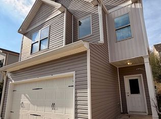 112 Bethany Manor Dr, Ball Ground, GA 30107