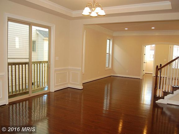4th image of 20729 Jennifer Ann Dr