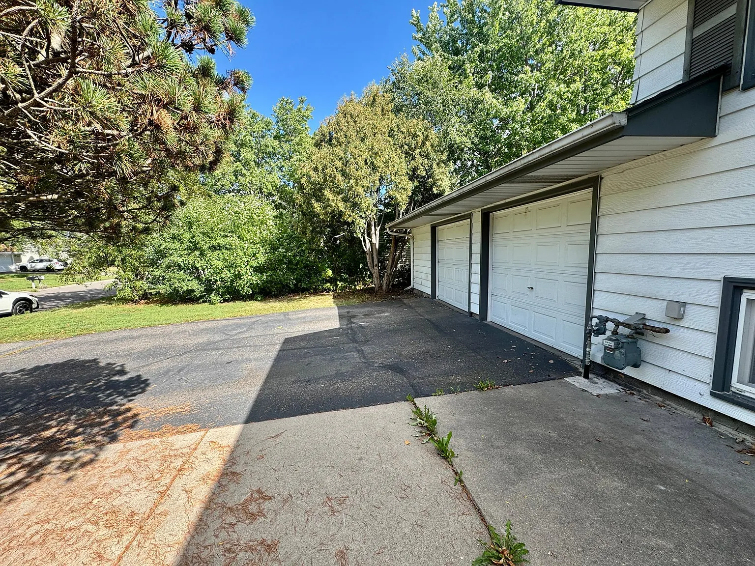 5 bed, 1840 sqft, $2,500 — Photo 3