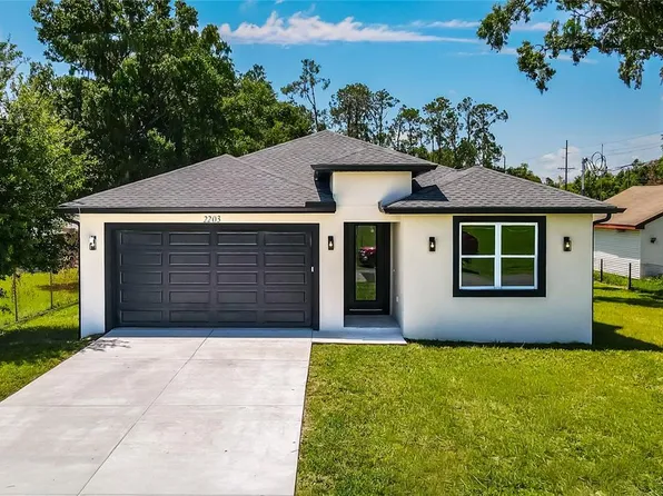 2203 W Lowry Ave, Plant City, FL 33563