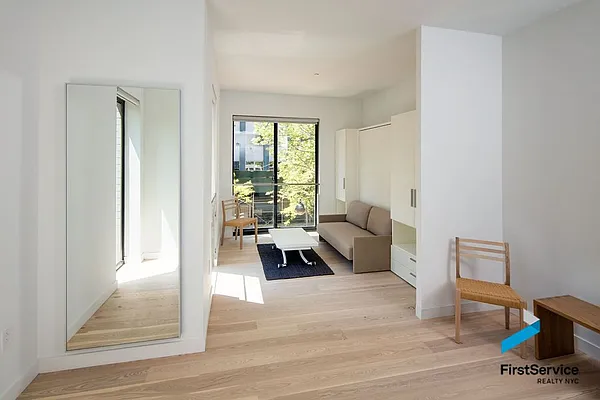 Rented by FirstService Realty (legacy) | media 7