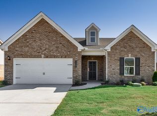 129 Mill View Dr, New Market, AL 35761