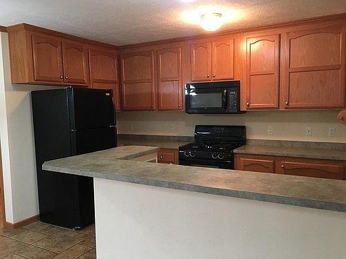 1st image of 1823 Fenway Dr