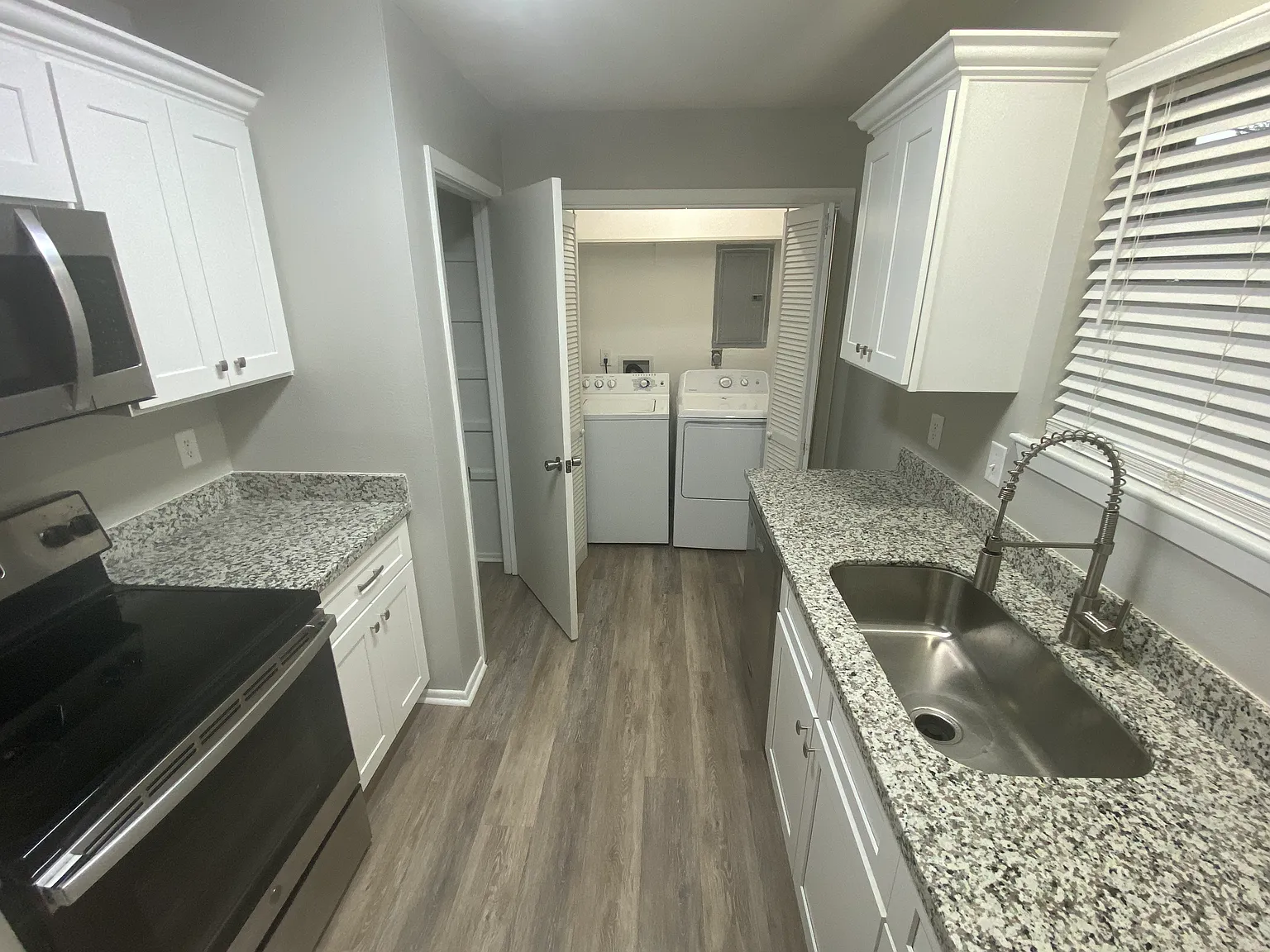 628 Carrollton Ave — Photo 4