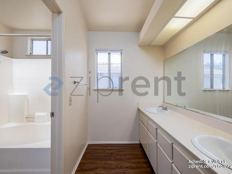 11358 Havstad Dr — Photo 24