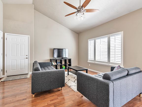 5th image of 1573 W Wyngate Park Dr