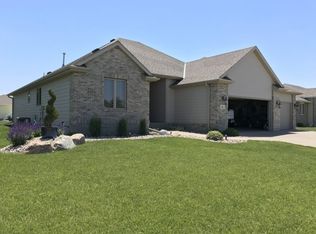 718 Coffie Farm Rd, Sergeant Bluff, IA 51054