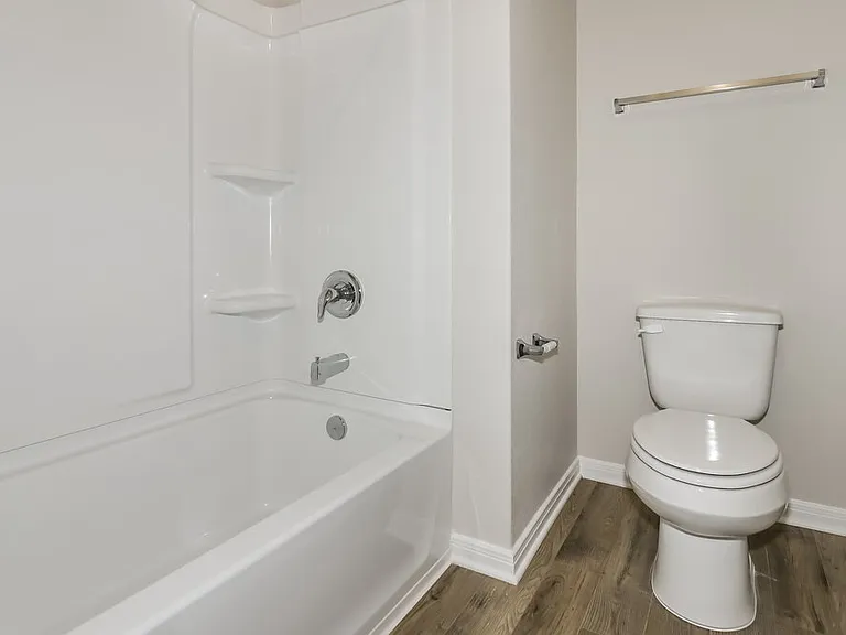 7523 Tipton Meadow Way — Photo 18