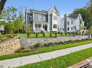 709 Springfield Ave #4, Summit, NJ 07901