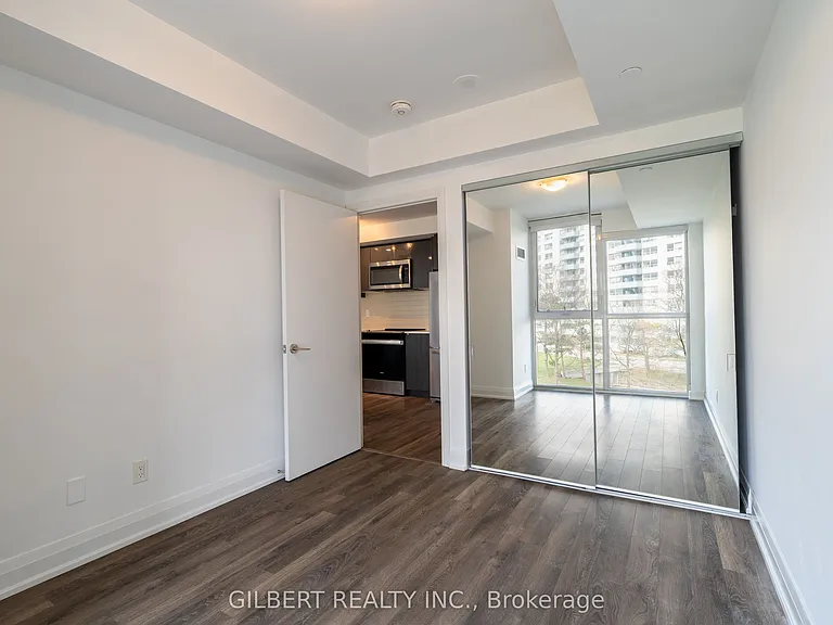 1461 Lawrence Ave W #404 — Photo 32