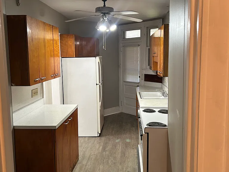 16 Lynwood Ave #1 — Photo 8