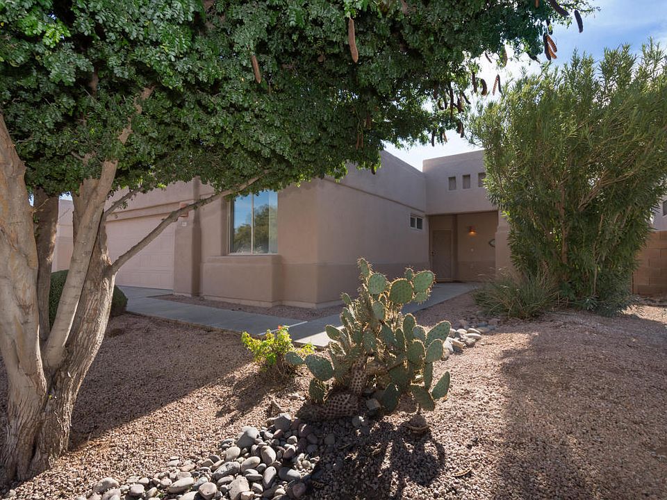 1st image of 7456 E Calle Iluminacion