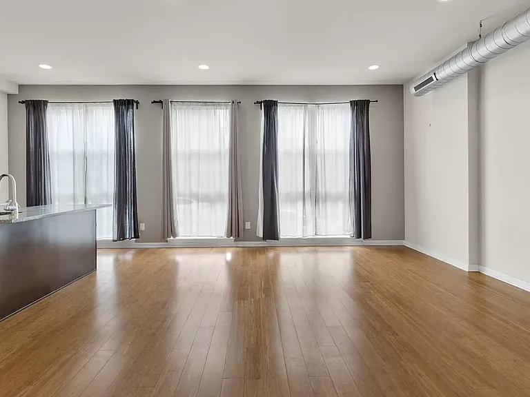 2418 Frankford Ave #A2 — Photo 14