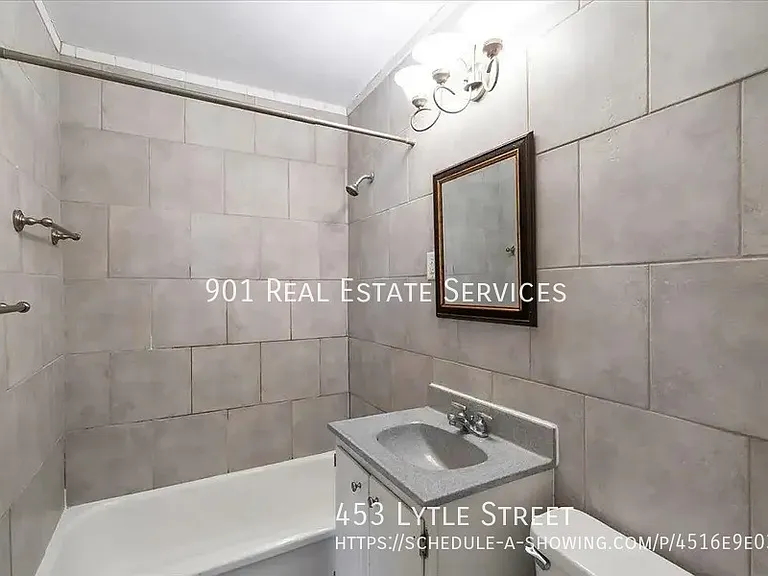 453 Lytle St — Photo 17