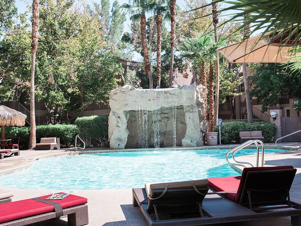 Community pool